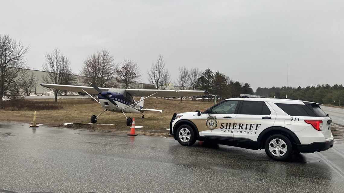 Pilot makes emergency landing near Maine Poland Spring facility - Vimarsana News