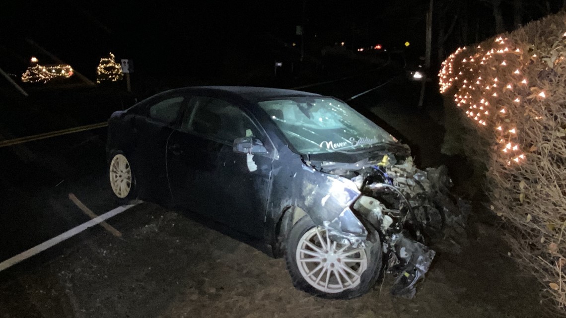 Multiple people injured following 3carcrash in Standish