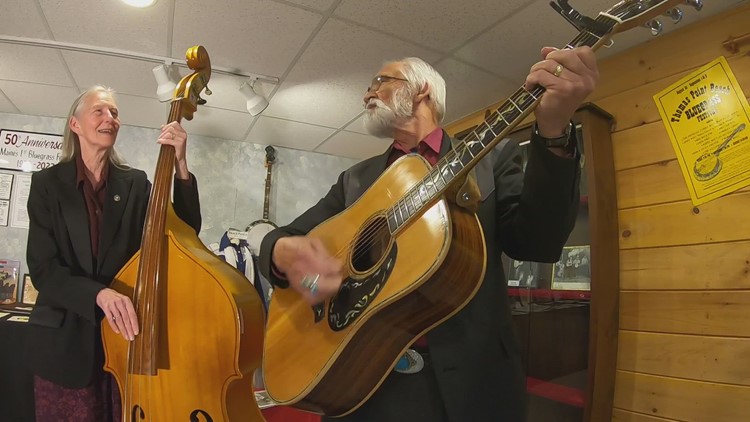 Maine Country Music Hall of Fame wants young musicians to preserve the past