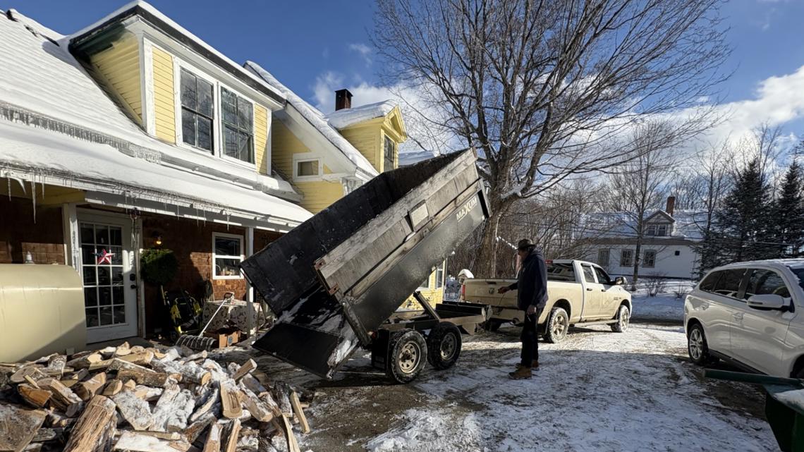Franklin County's first firewood bank opens, aiding families with winter heating needs