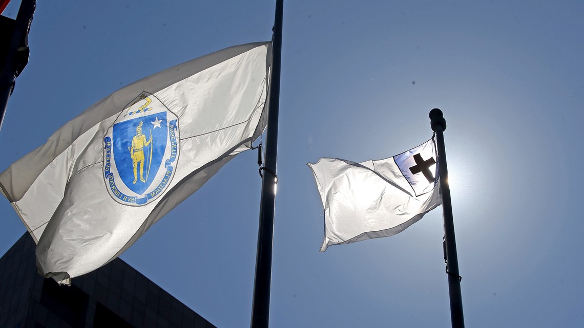 Christian flag in speech battle flies over Boston for short time - Vimarsana News