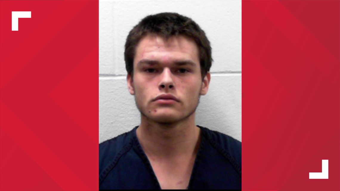 Man sentenced in Auburn, Maine stabbing death | newscentermaine.com - Vimarsana News