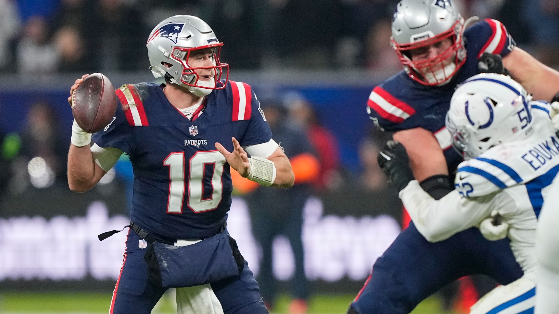 New England Patriots QB Situation Unclear Going Into Bye Week ...