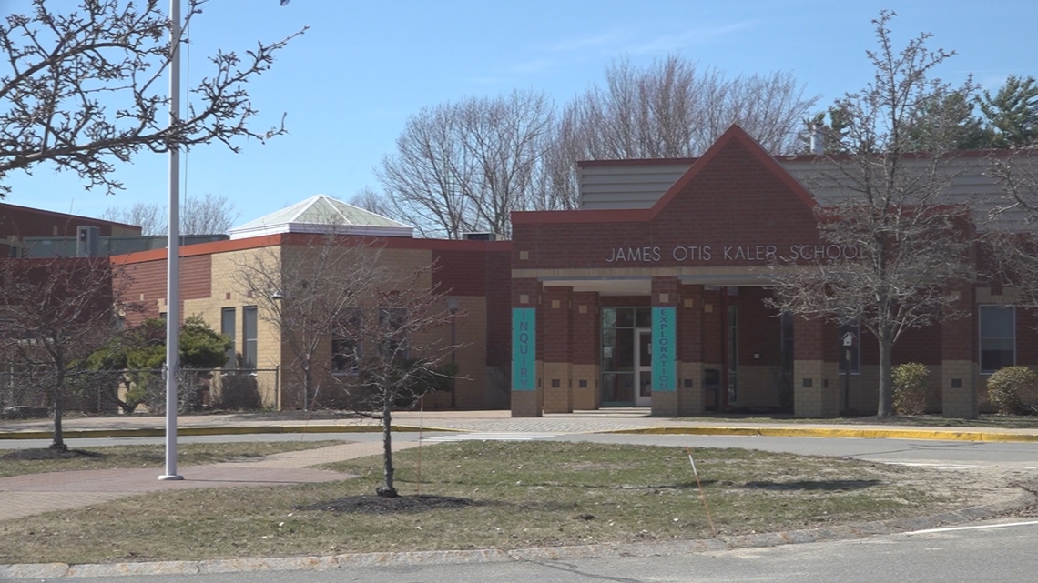 South Portland school district moves to close and restructure elementary schools