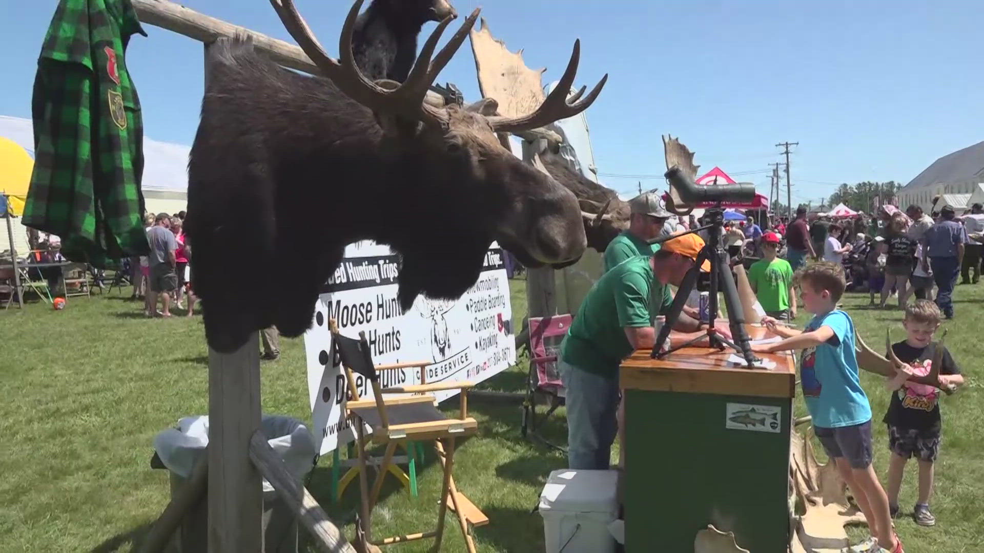 Outdoor enthusiasts from across the state gathered in Farmington on Saturday for the first-ever High Peaks Outdoor Heritage Festival and Maine Moose Permit Lottery. 