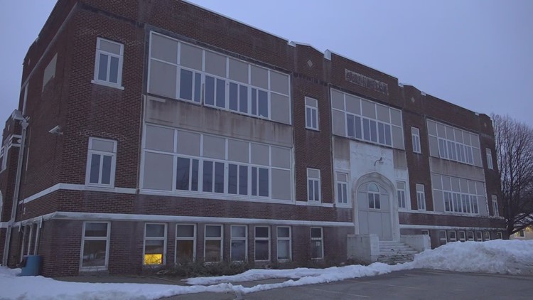 Lewiston considers vacant school property for affordable housing units