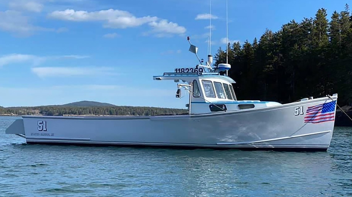 Rep. Billy Bob Faulkingham's boat capsizes from wave ahead of Lee - Vimarsana News