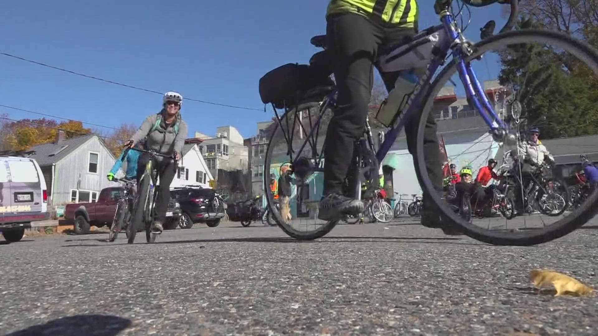 A scavenger hunt and food drive wrapped up into one, 35 cyclists participated in this year's "Cranksgiving" event.