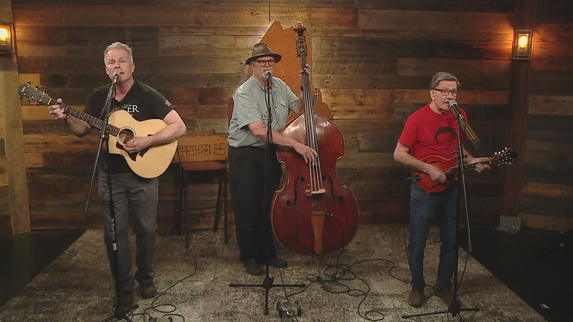 Maine band The Earthtones joined us in the 207 studio to share their music and tell us about some upcoming shows.