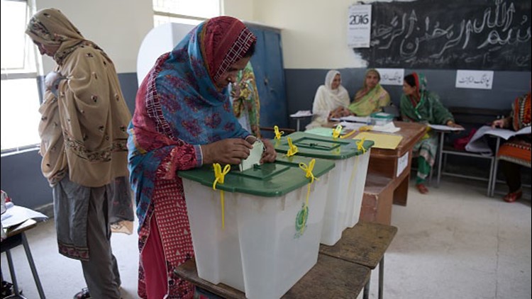 Imran Khan says ready to probe oppositions' rigging allegations, promises reforms Imran Khan says ready to probe oppositions' rigging allegations, promises reforms