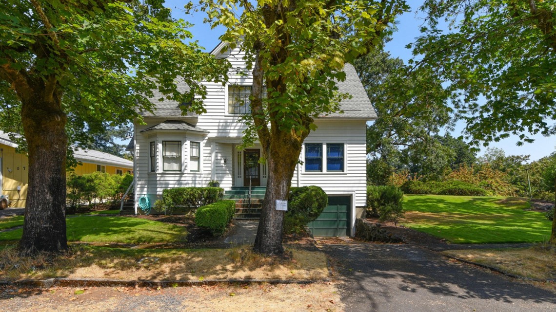 Twilight Home For Sale Bella Swan S House On The Market Newscentermaine Com