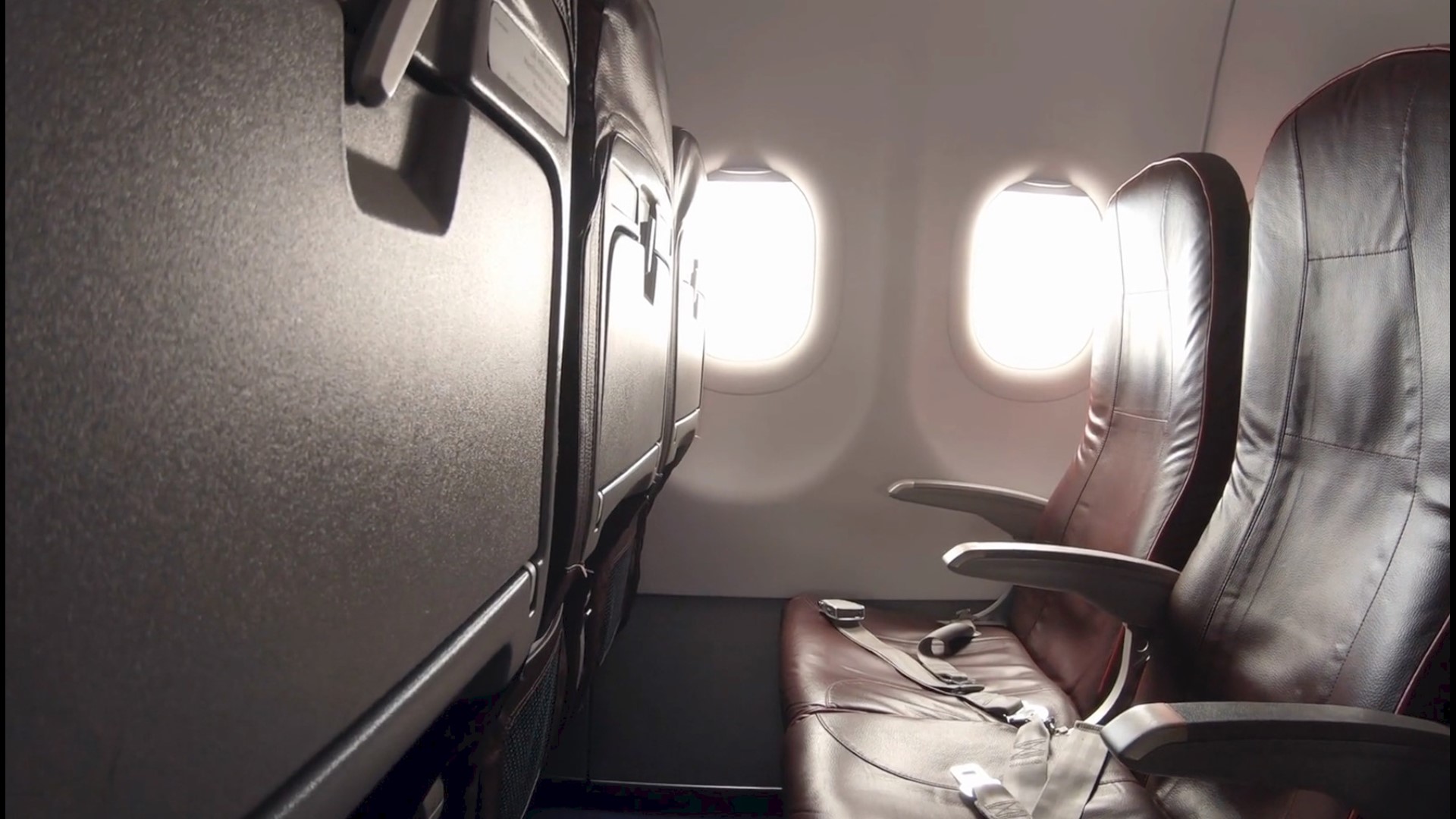 Delta now blocking middle seats on flights through March 2021