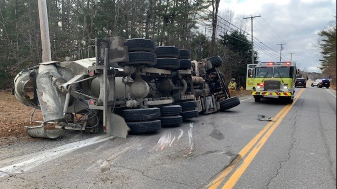 Maine man pinned in cement truck rollover in Brunswick
