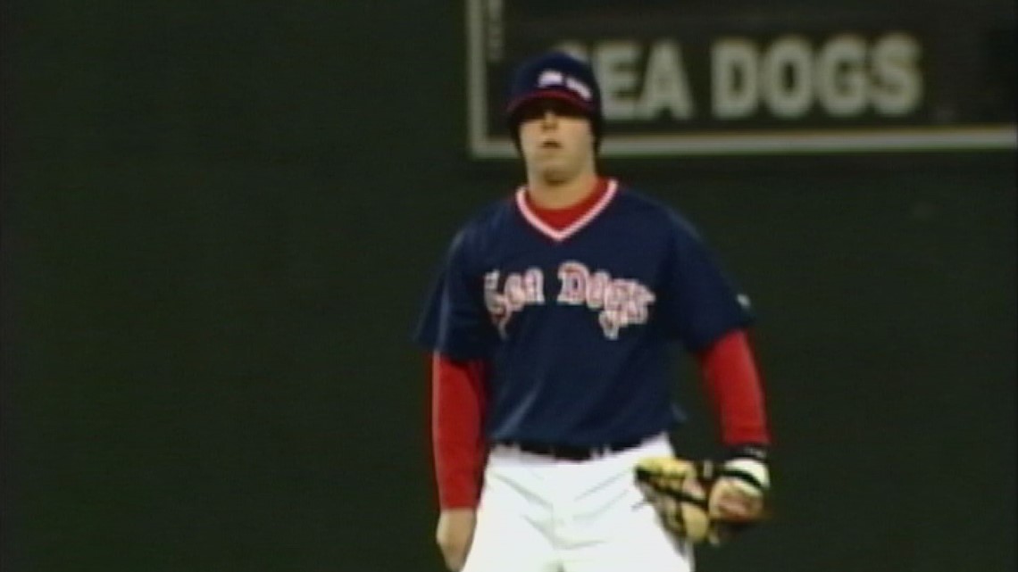 Pedroia testing his knee with Sea Dogs, hoping for the best