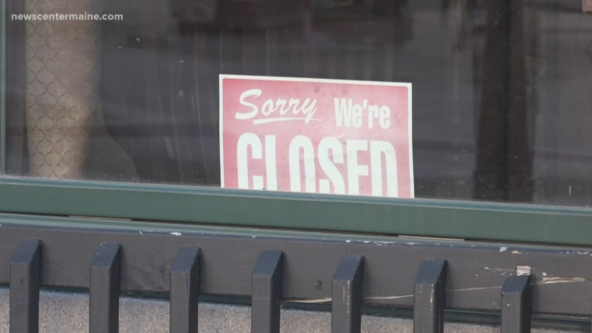 Local restaurants staying open and offering curbside pickup