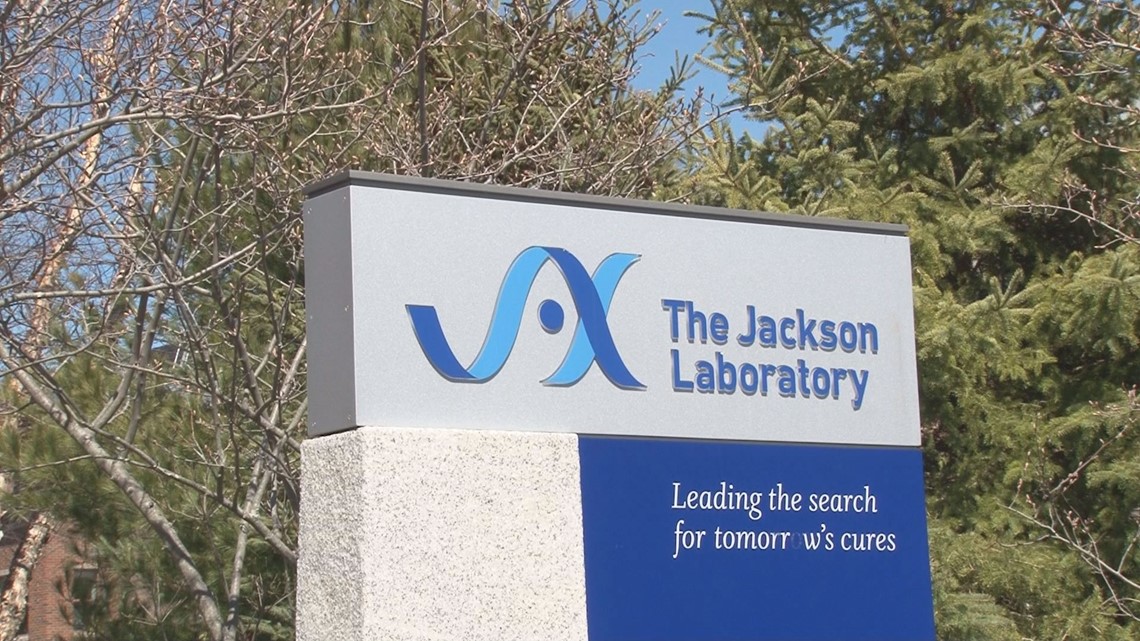 Jackson Laboratory will hire 300 employees, raise minimum wage