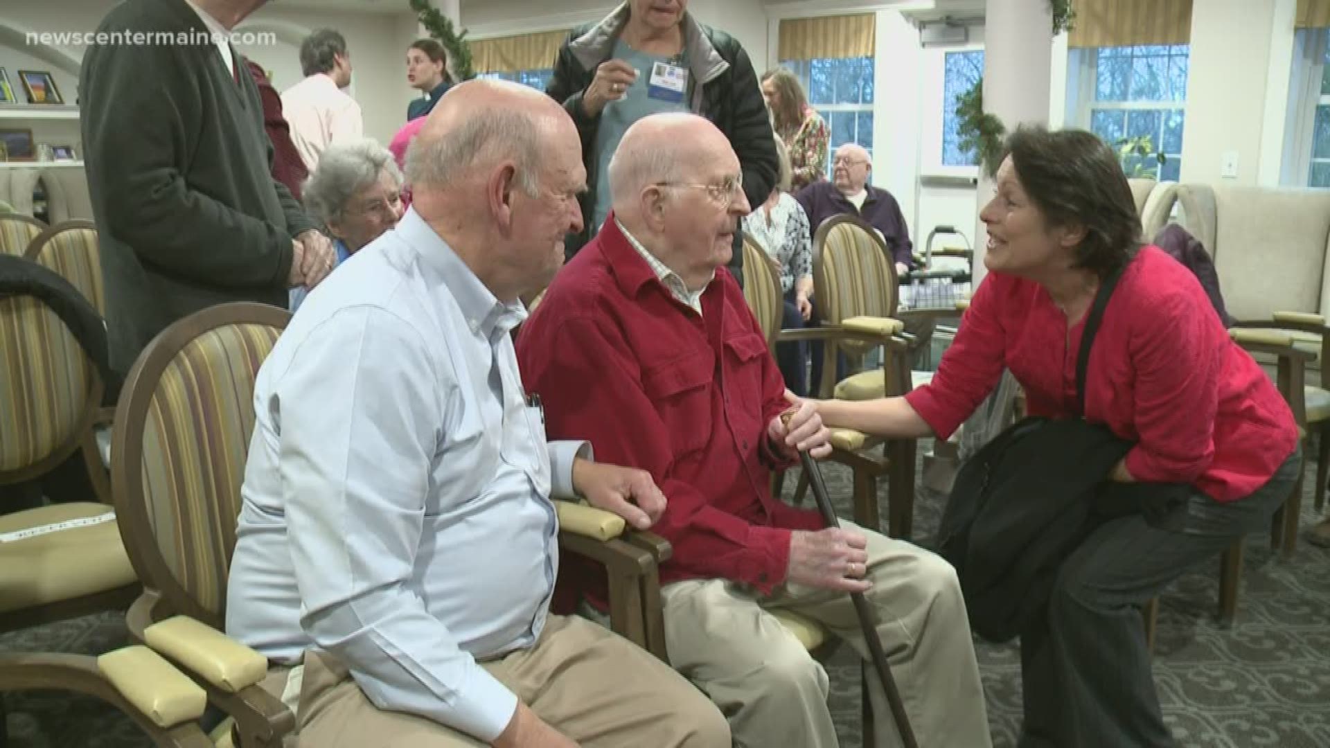 Falmouth man wins Gold Cane for being the oldest person in town.