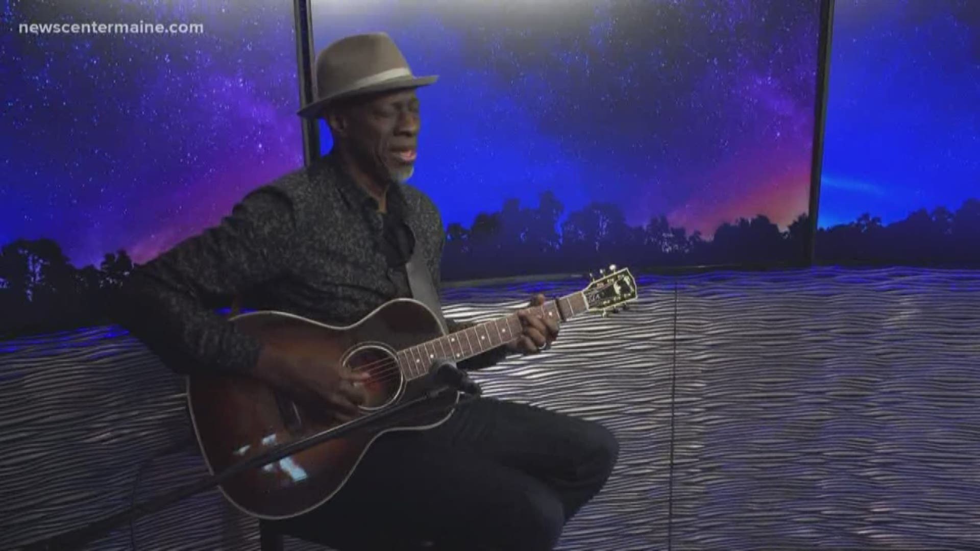 Grammy winner Keb' Mo' performs "One Friend" in our newsroom.