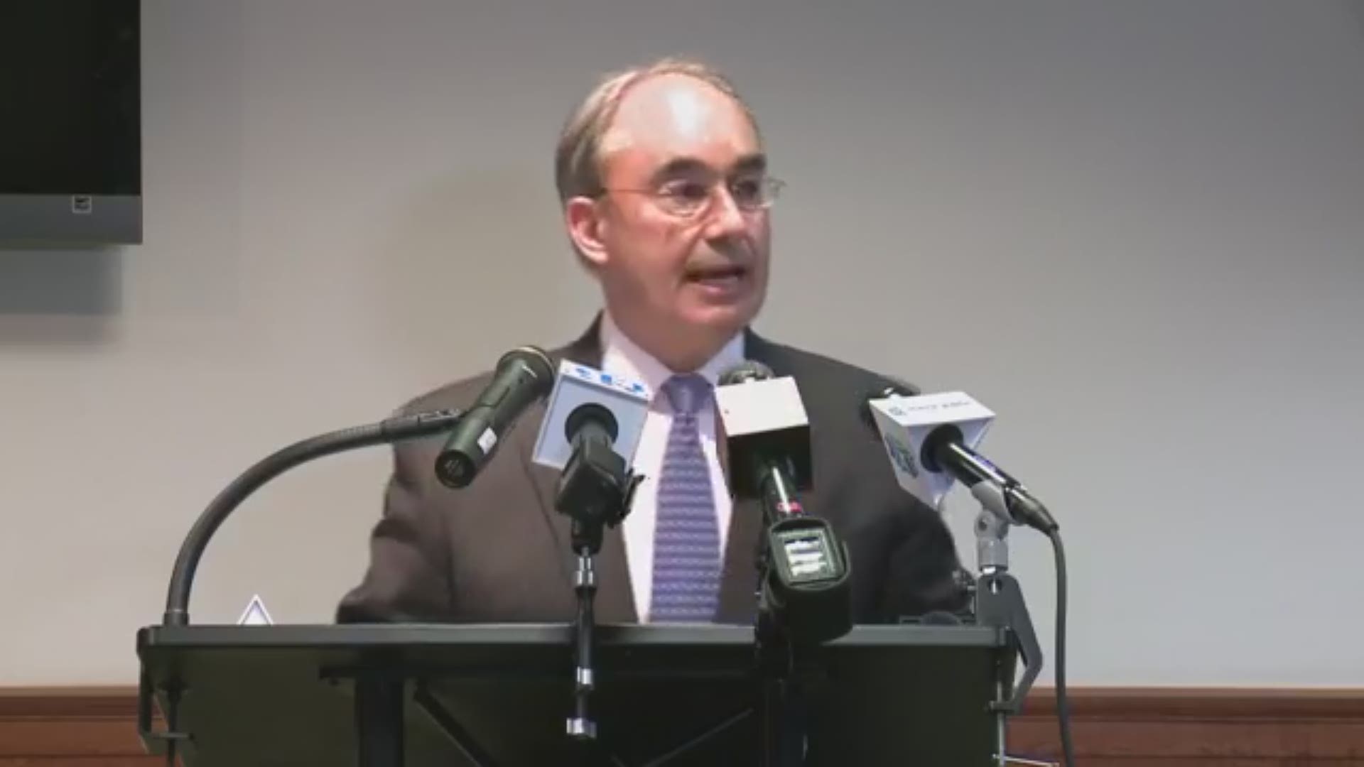 Rep. Poliquin holds press conference on lawsuit regarding ranked-choice voting