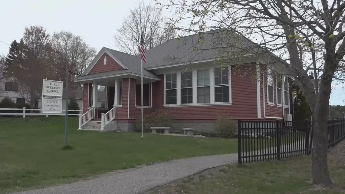 Maine parents start petition to recall Cumberland board members - Vimarsana News