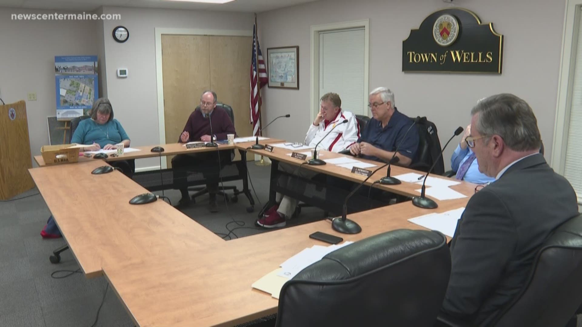 Group tries to block adult business in Wells