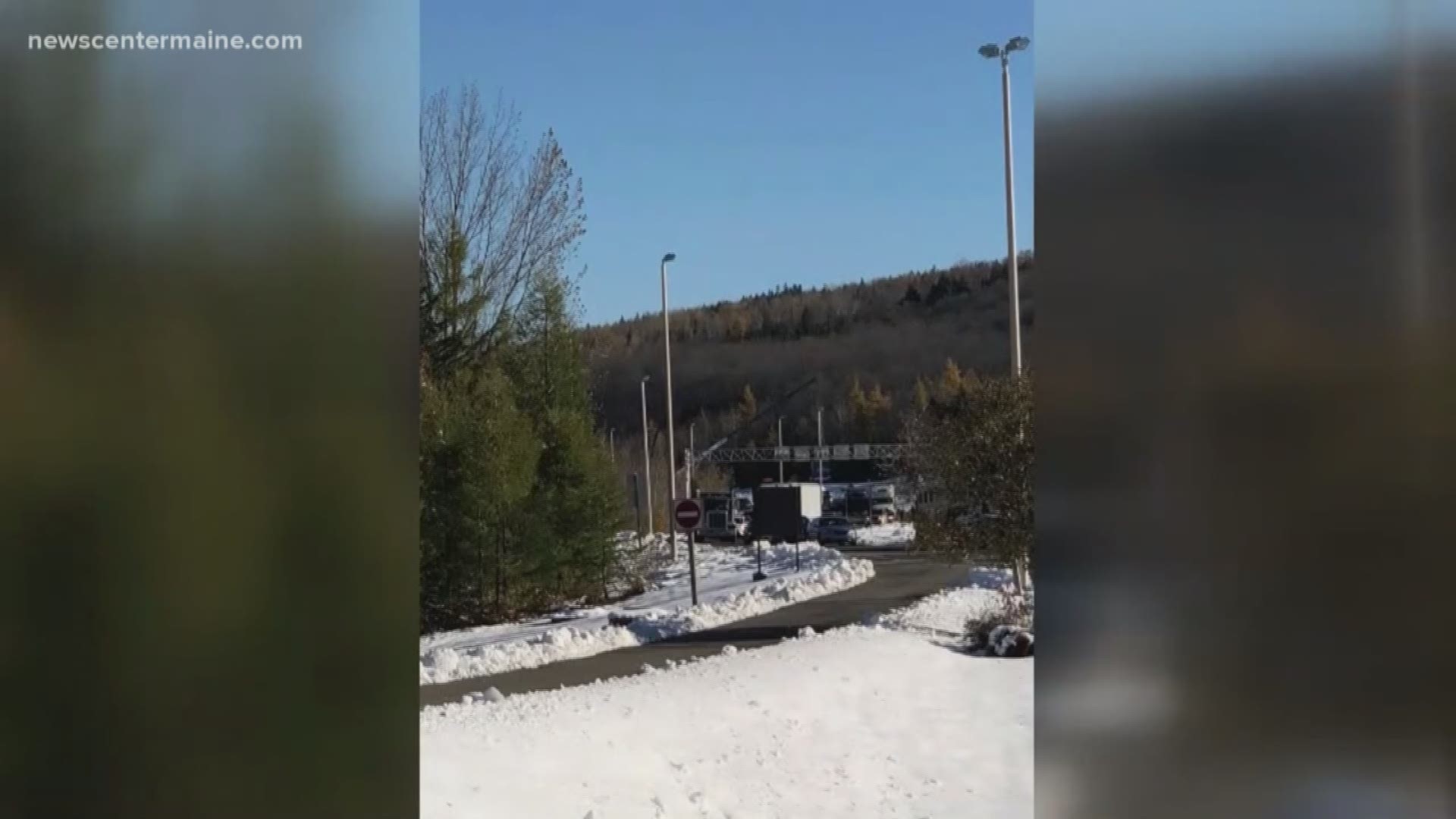 Suspicious vehicle shuts down US-Canada border crossing in Houlton