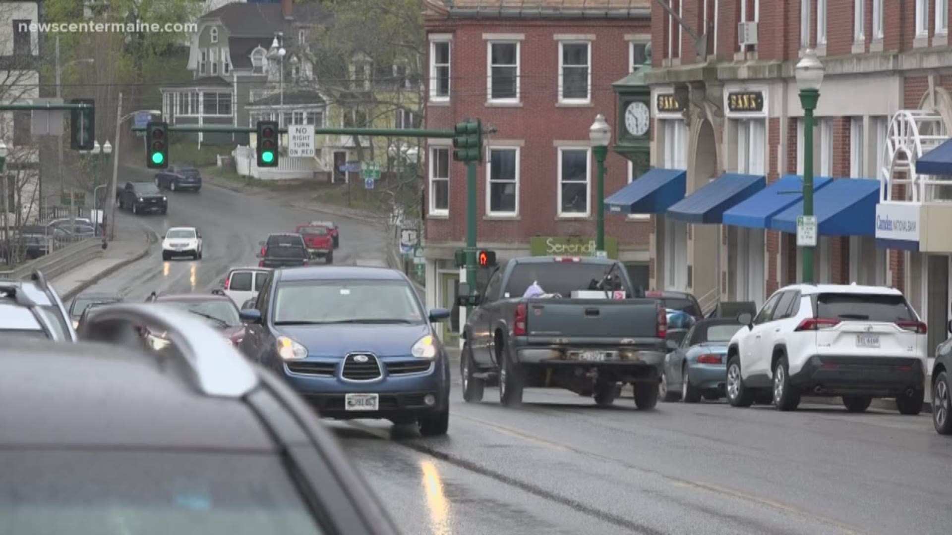 The Ellsworth city council voted this week to install bird's eye view cameras above all 12 traffic lights in the city.
