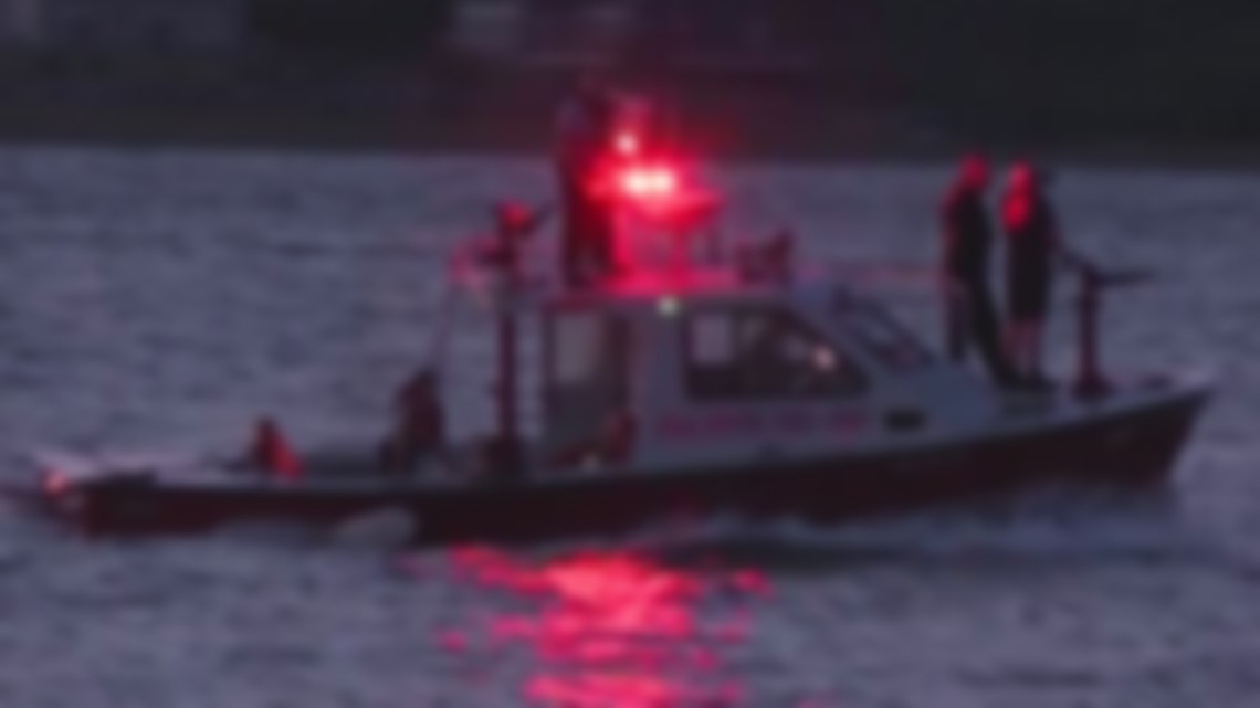 Two boaters dead following Lake Winnipesaukee crash