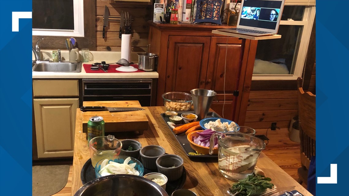 Chefs cook virtually to support healthcare in midcoast - Vimarsana News