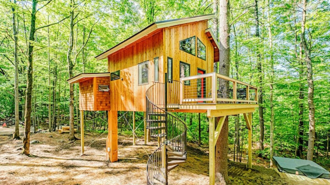 The high life: Mainer builds a luxury treehouse getaway with plans for ...