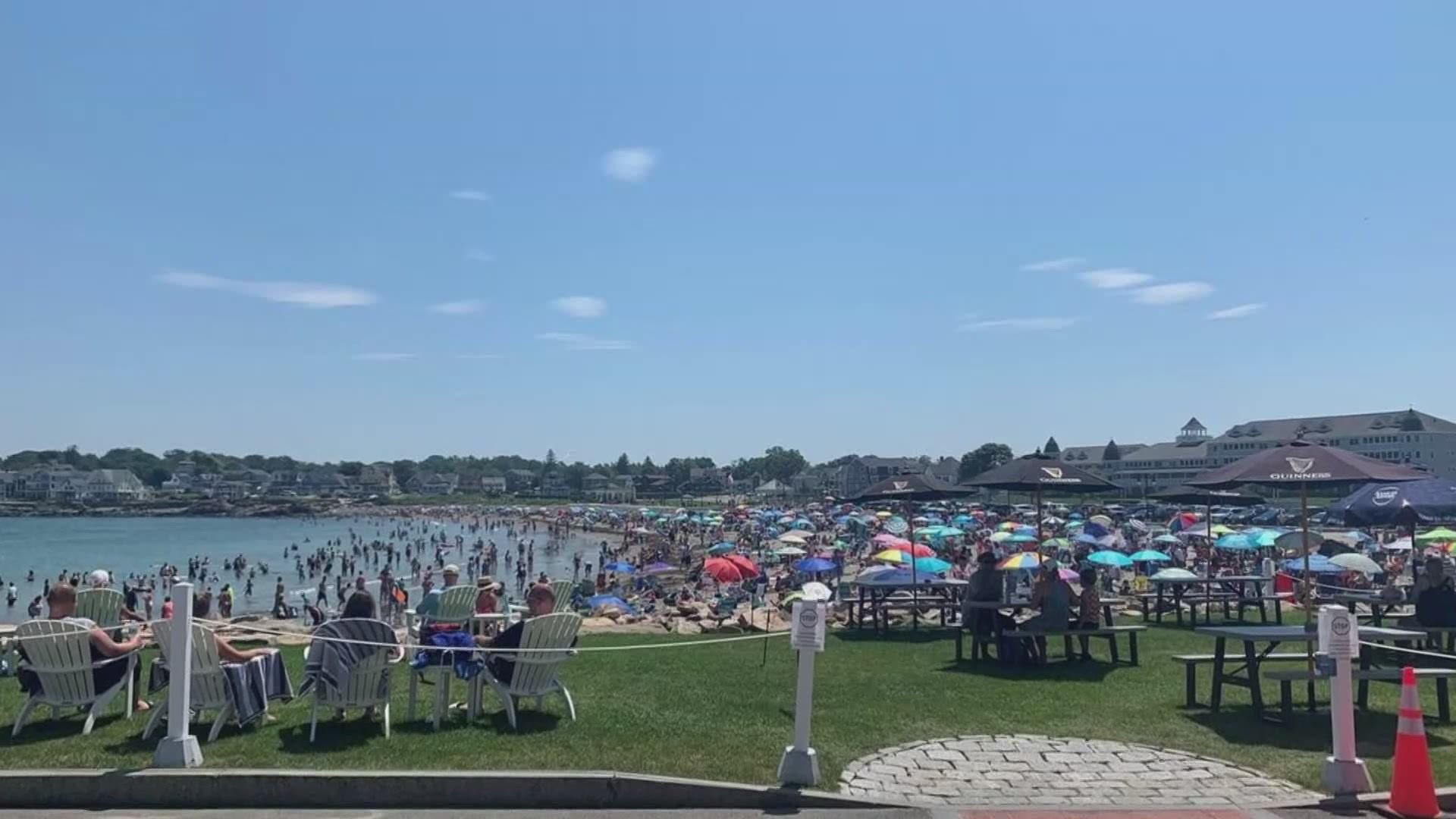 Beach ambassadors help beachgoers stay safe