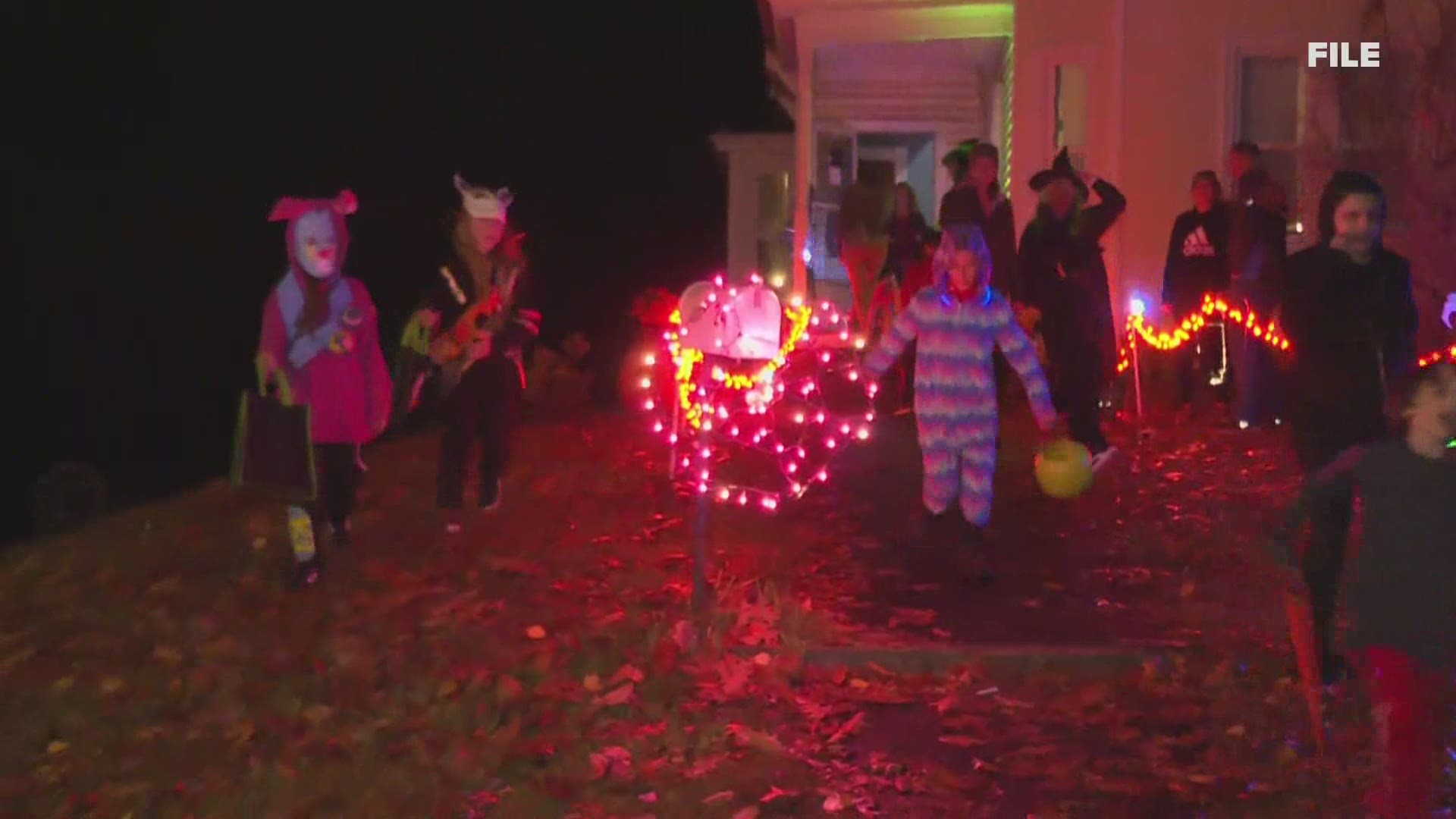 Reverse trickortreating 2 Maine police departments to deliver