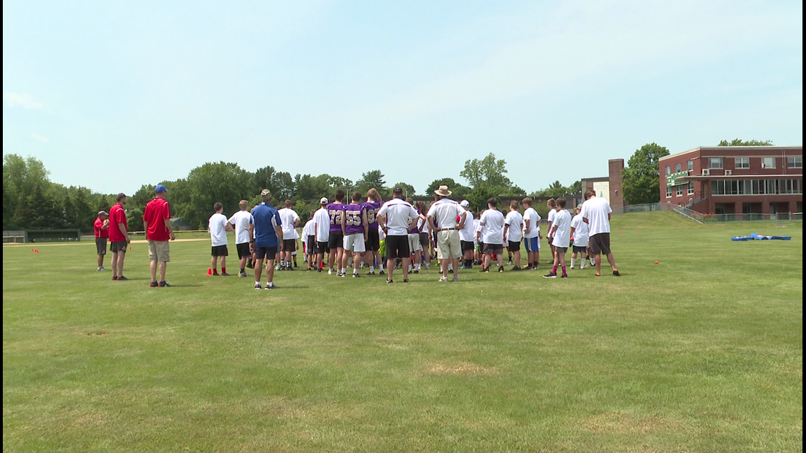 Patriots player conducts youth football camp at Merrimack College, Local  News