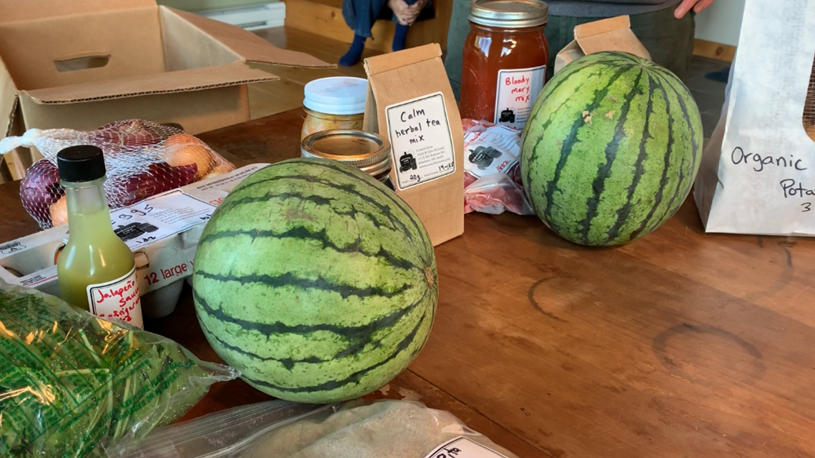 Simple Tips for Storing Uncut Watermelon 2023 AtOnce