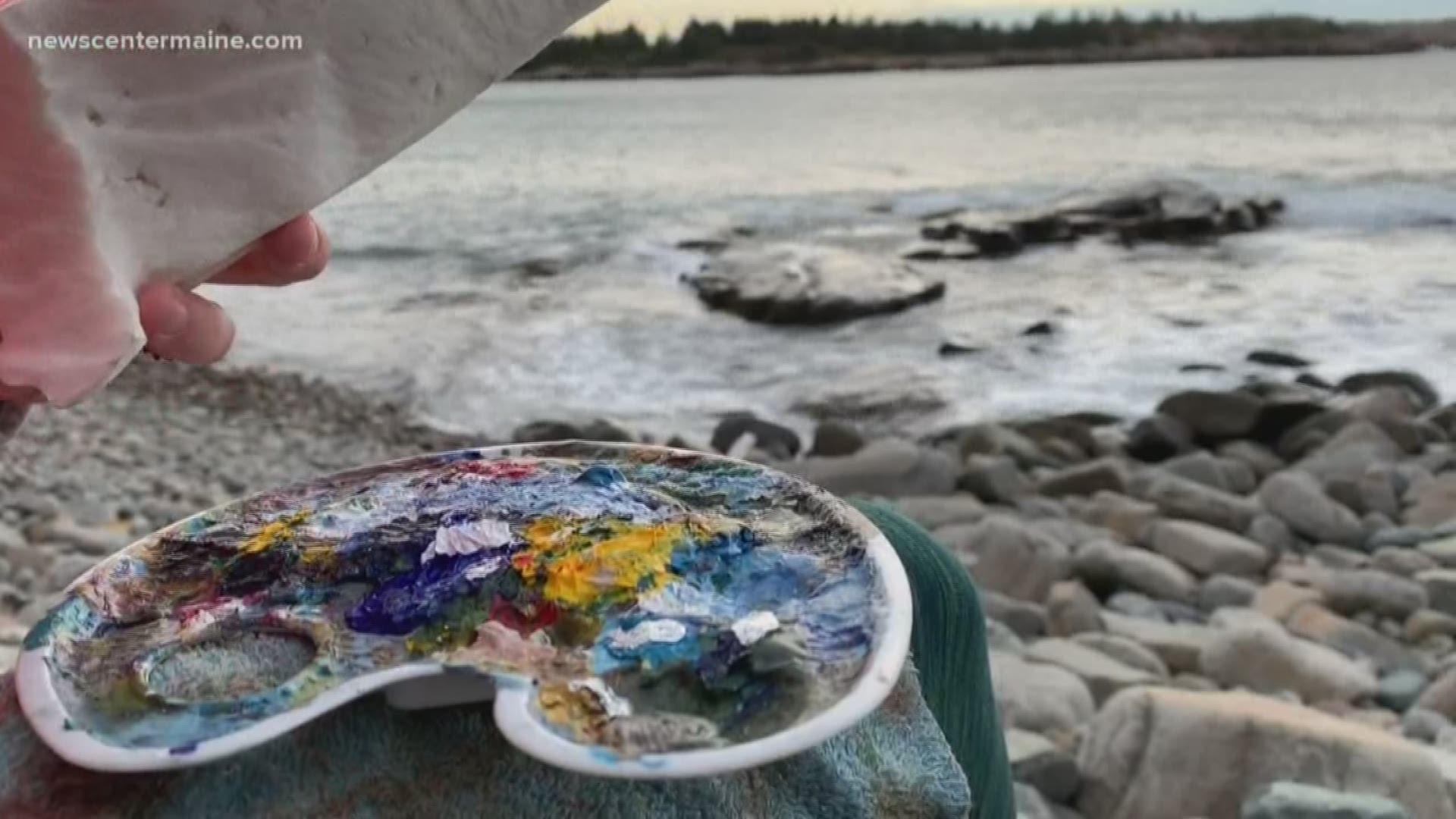 Artist turns trash into craft, helping environment
