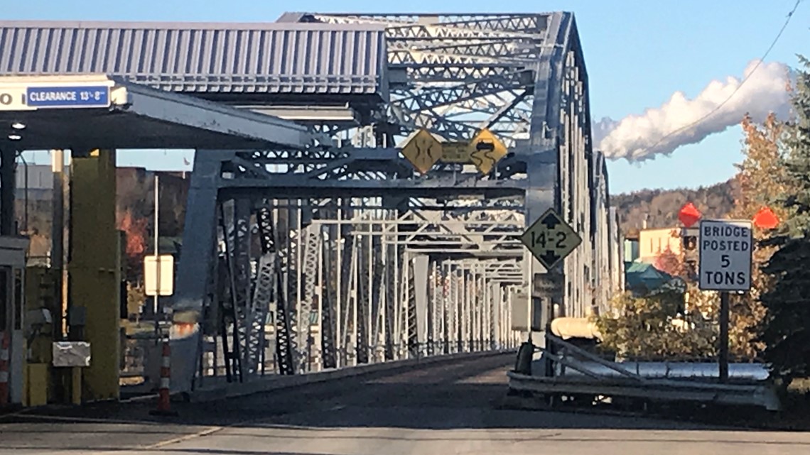 Photo Gallery MadawaskaEdmundston International Bridge