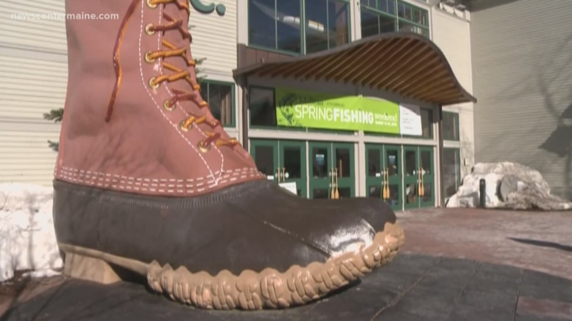 L.L. Bean set to open first store in Canada ...