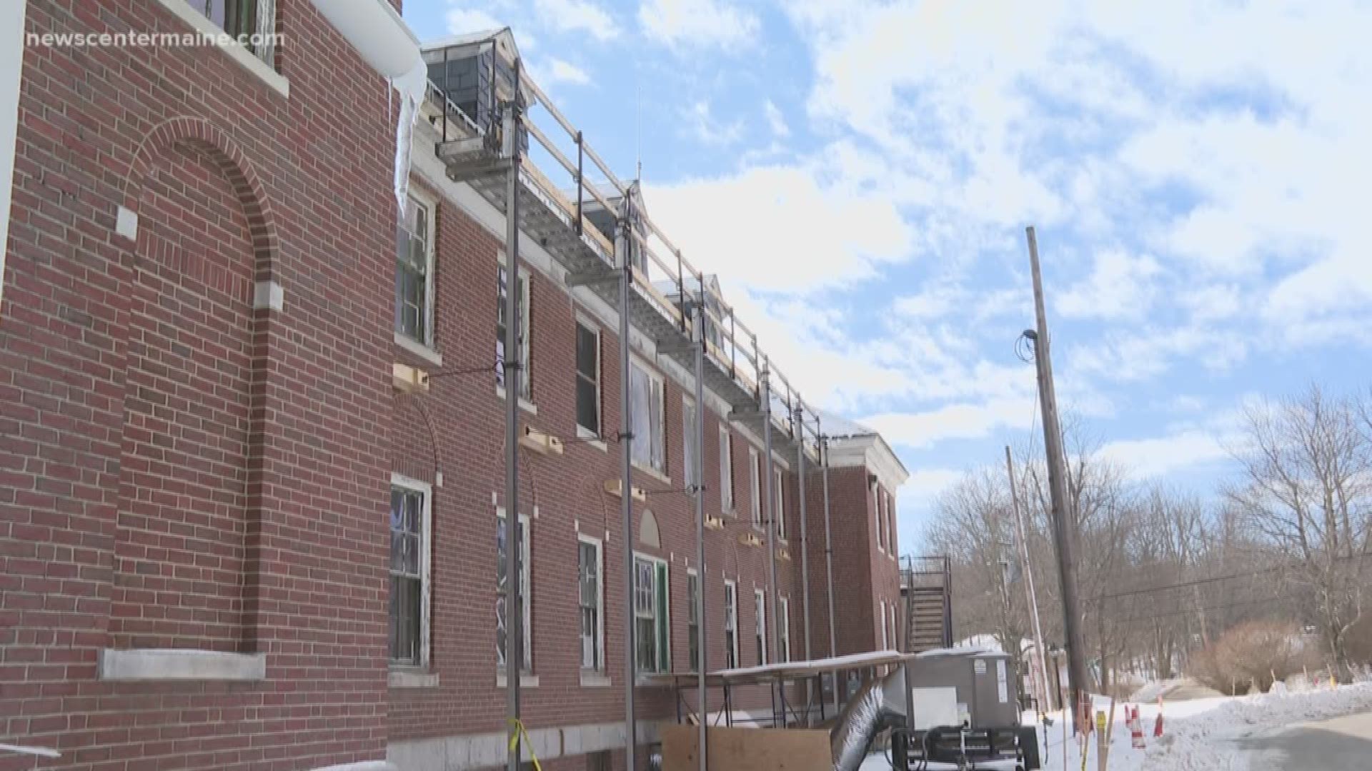 A historic building at Stevens Commons in Hallowell  will be welcoming new tenants this year. Students are moving back to the U-Maine Augusta campus  for the first time in 50 years.