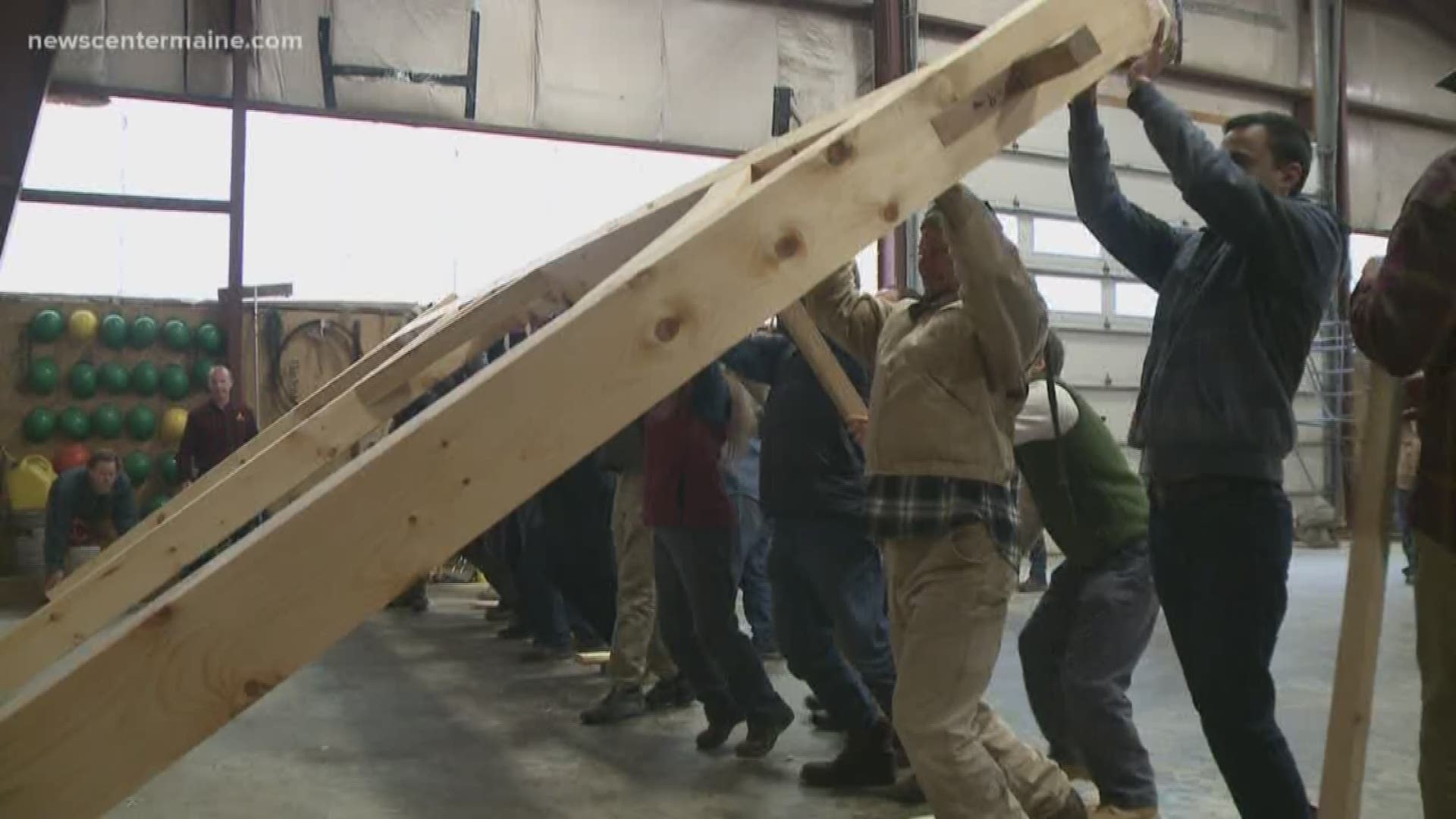 From timber framing to tool use, there are many resources available at the Shelter Institute.