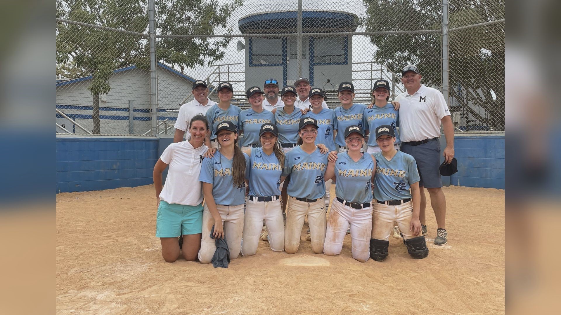 The Maine Thunder 14U softball wins national championship
