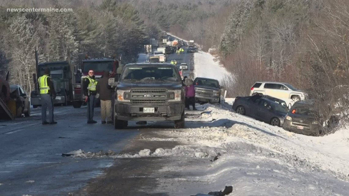 Massive 30 car pileup snarls I95 in Carmel(00)