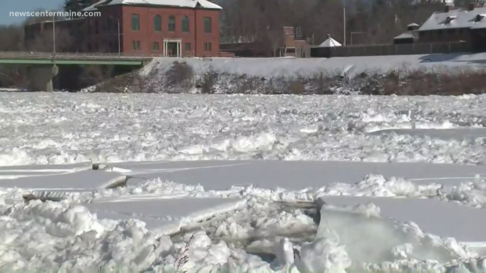 Potential flooding along Kennebec River in Maine closes streets
