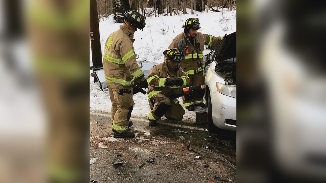 Three people die in Westbrook car crash