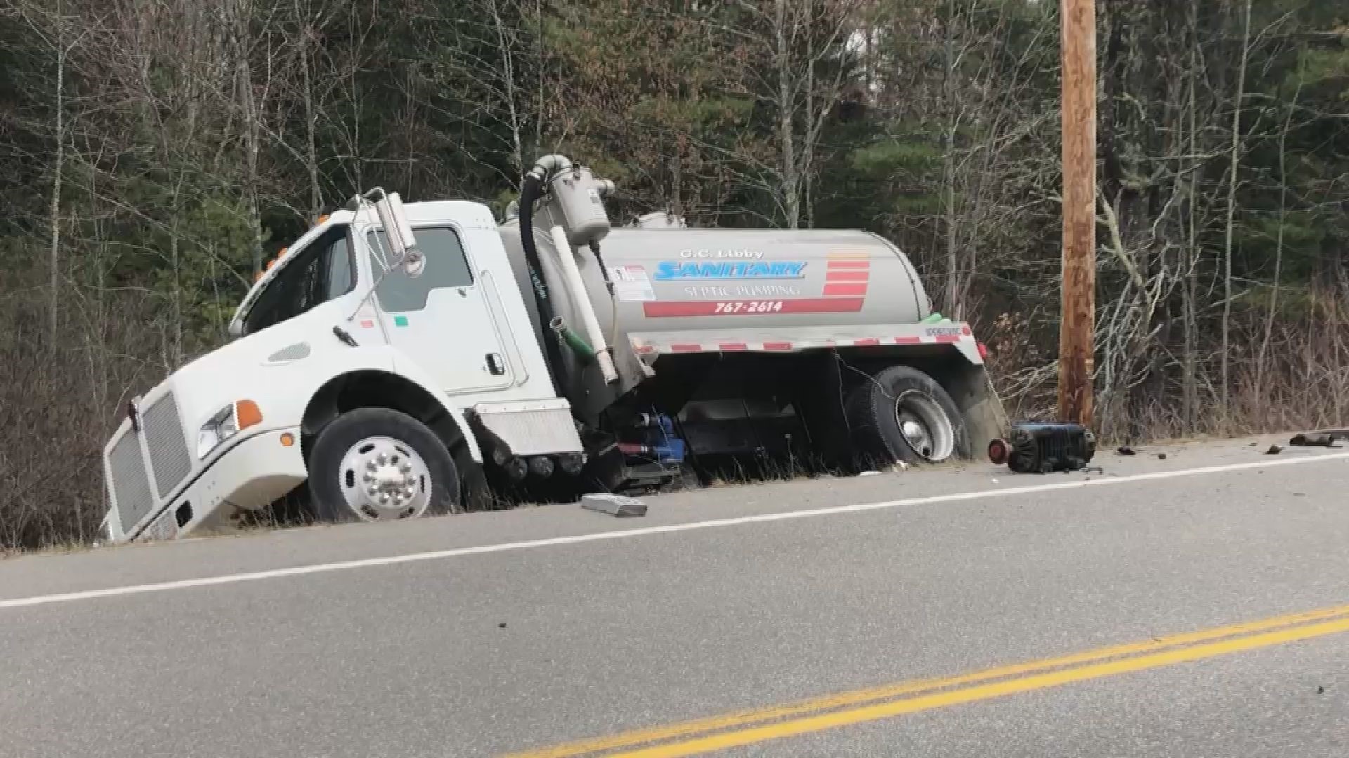 Busy road in Windham closed due to crash