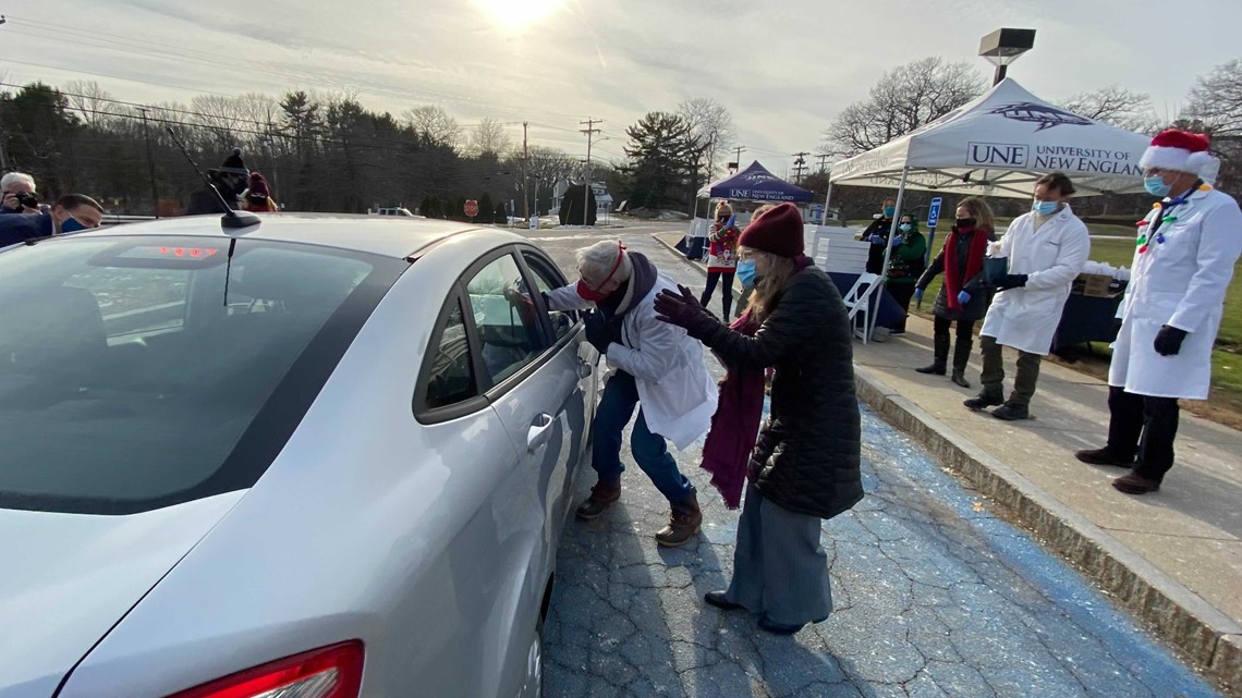 University of New England holds drive-thru white coat ceremony - Vimarsana News
