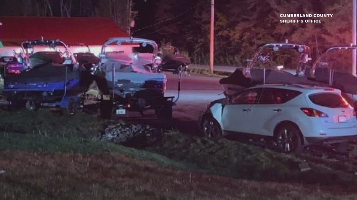 Multiple boats damaged in latenight Naples crash