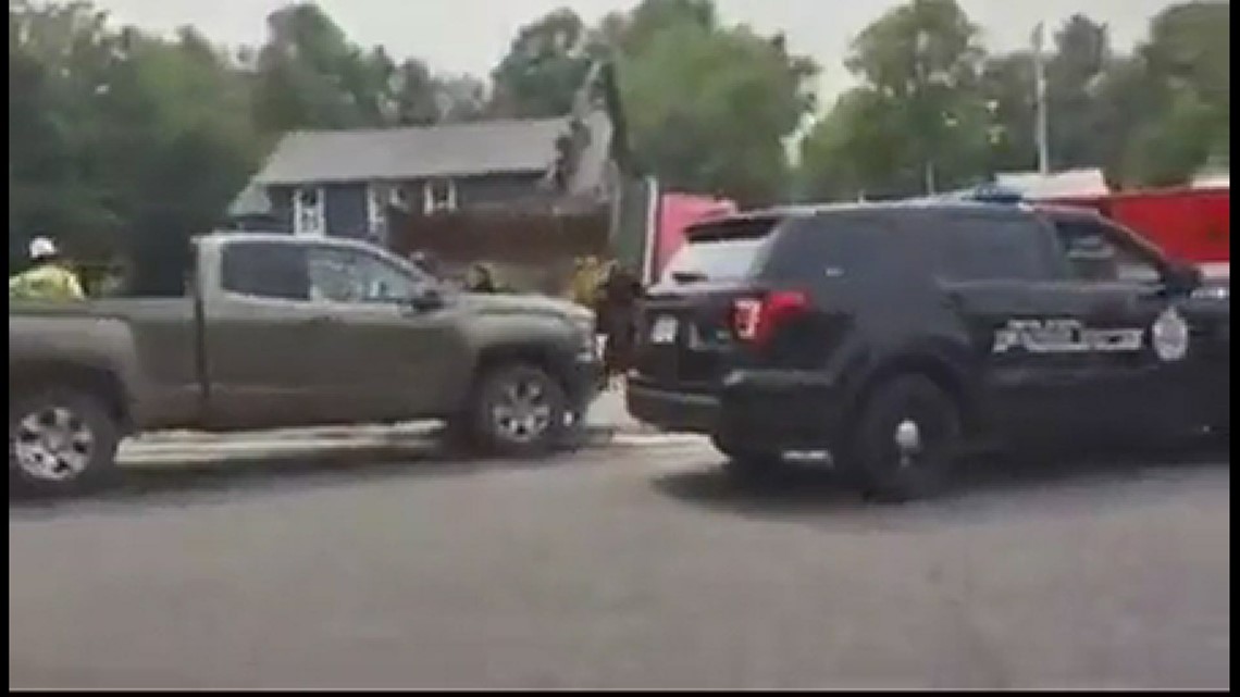 Wilton dump truck crash