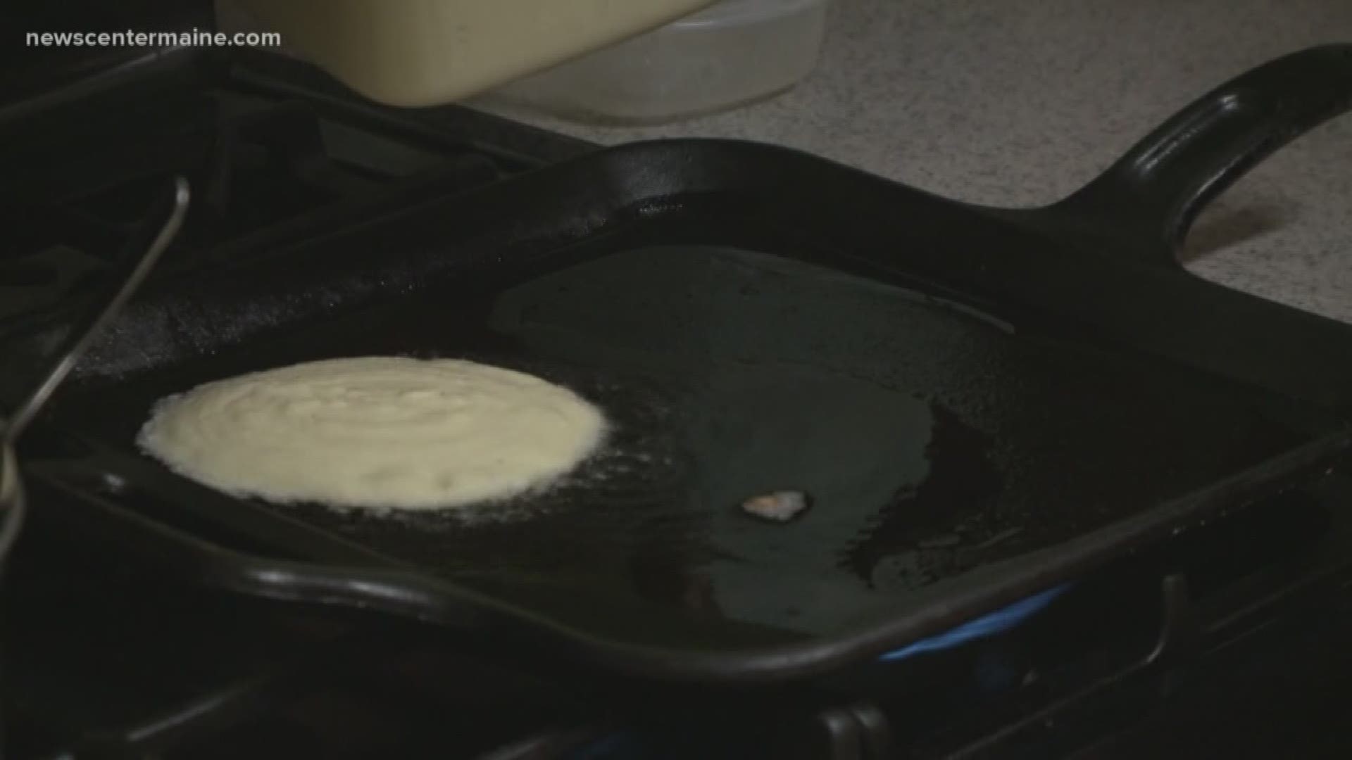 Chef Elliott Farmer of Food Network fame cooks up corn meal pancakes he calls Hoe Cakes
