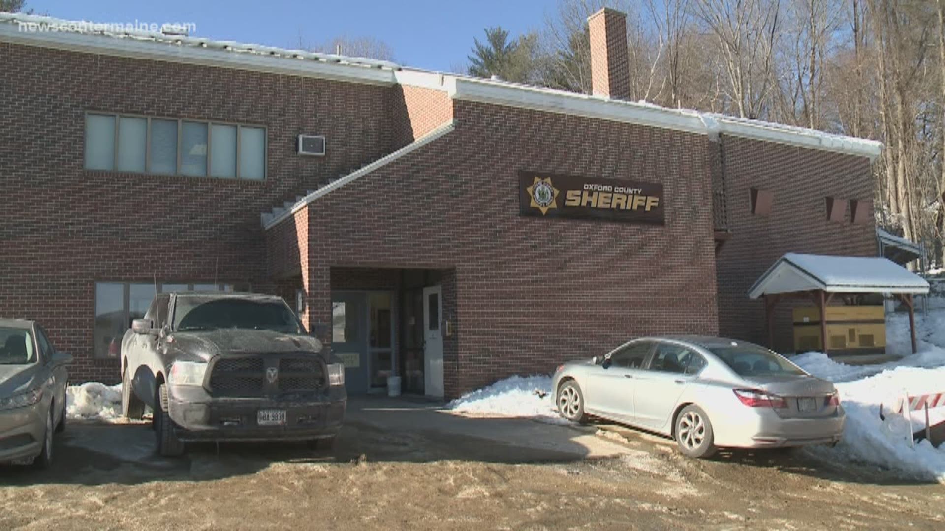 Unpaid bills leave Oxford County deputies with non-working gas cards