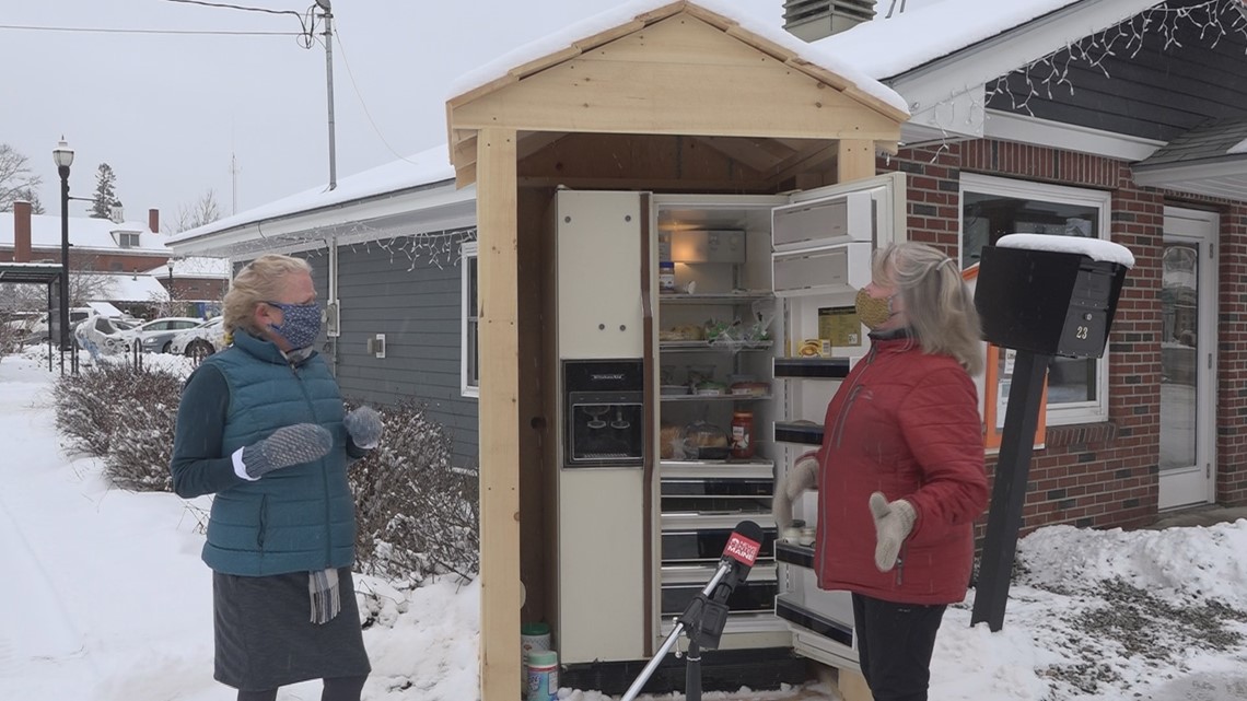 Skowhegan, Maine women start community refrigerator - Vimarsana News